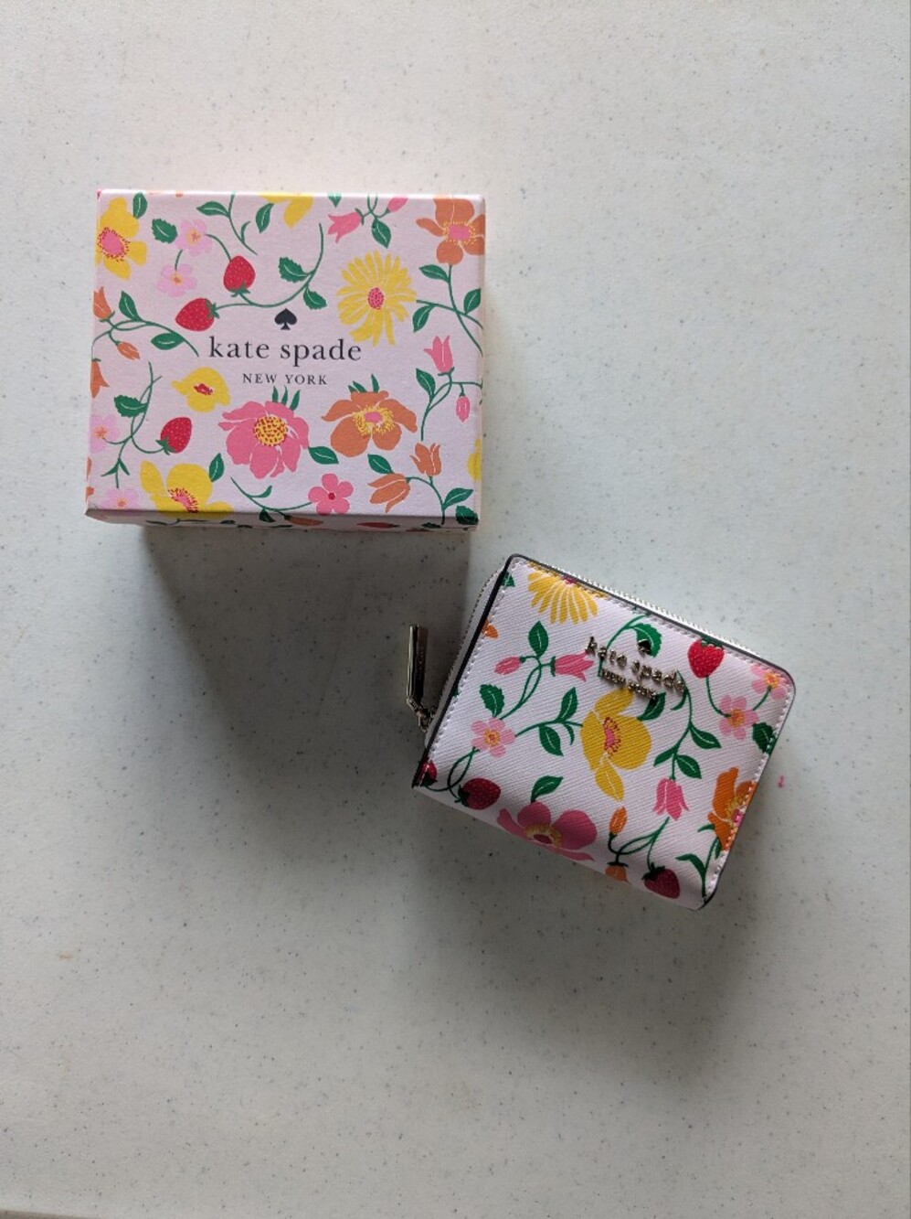 Kate Spade floral strawberry wallet